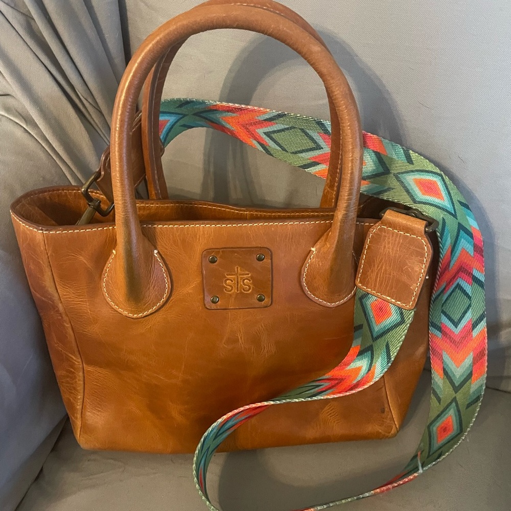 STS Ranchwear Brown and Red Tote with Vibrant Strap